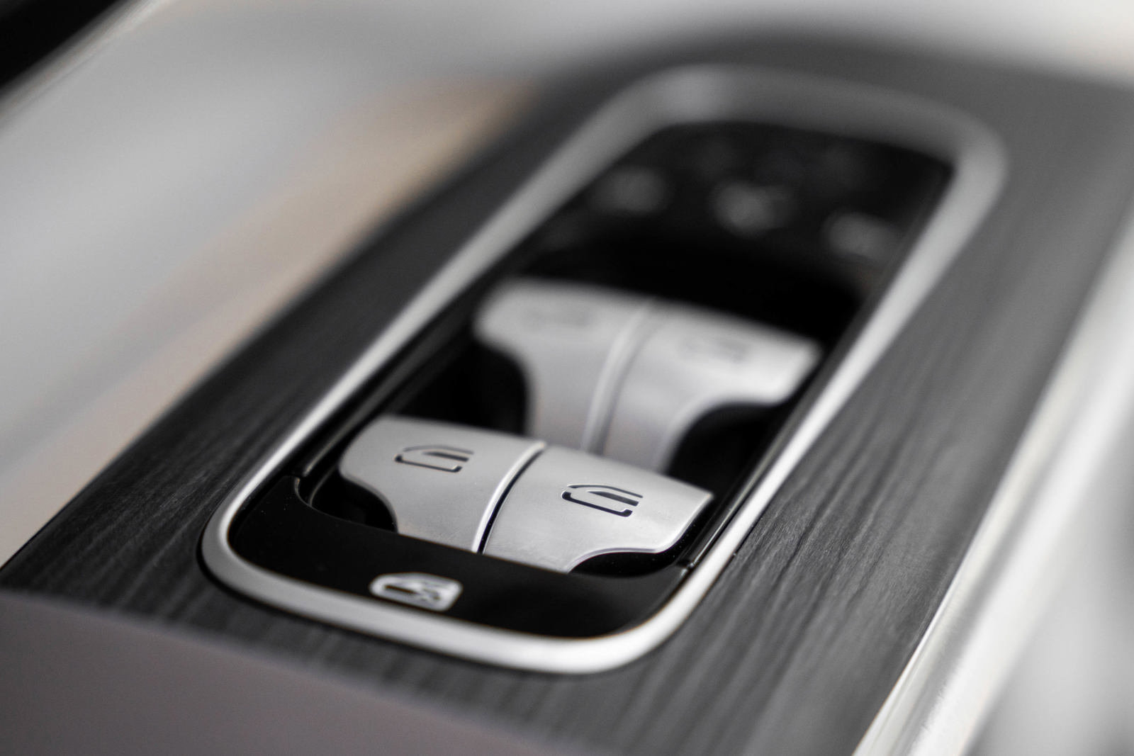 16e80028bfd84f4fac54d5f8e36690db