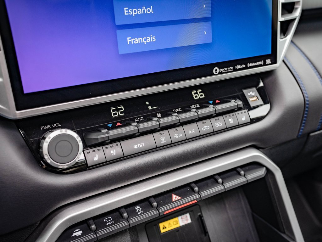 240e92bb060f4371ad191d2b53726f29