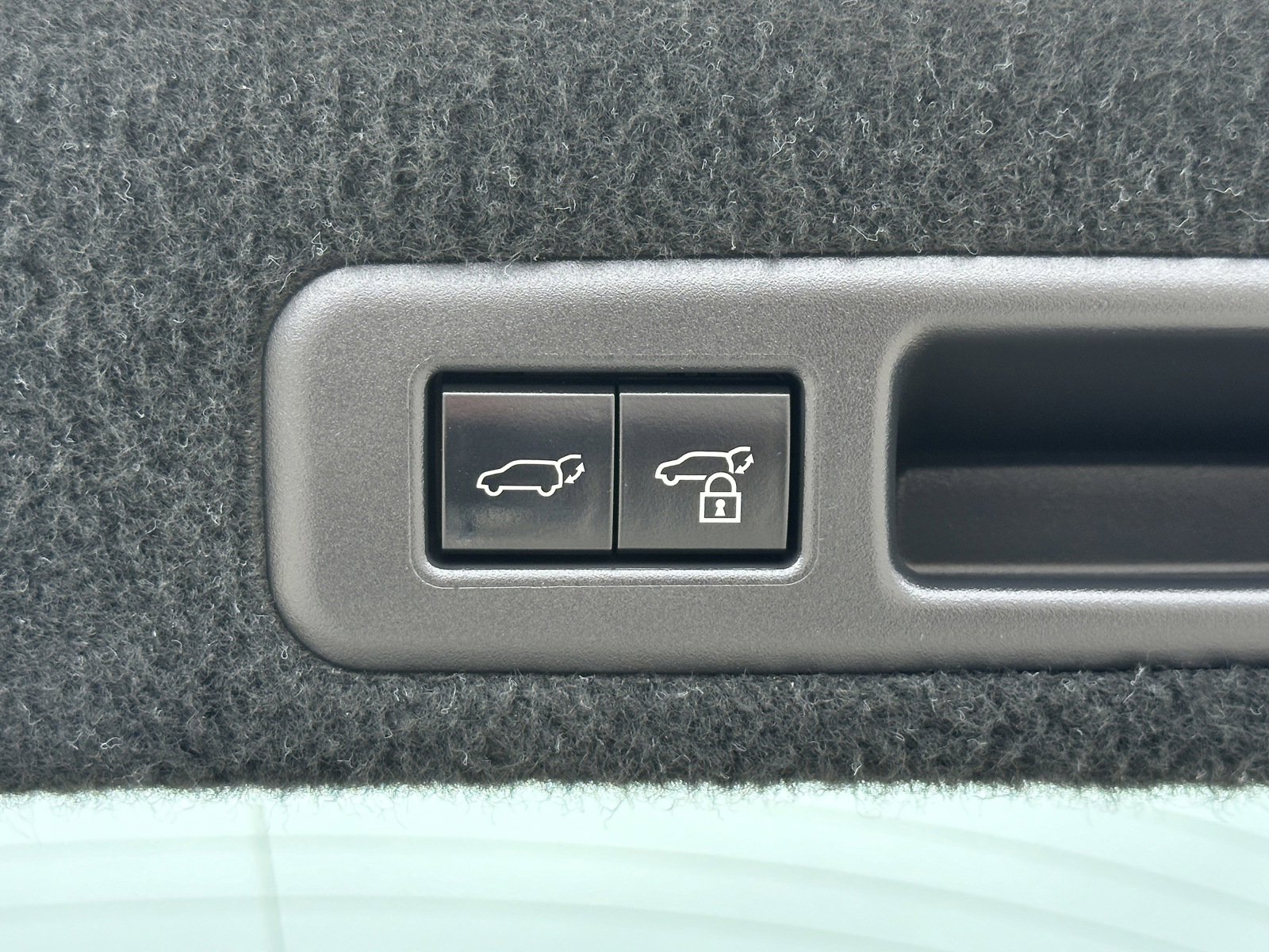 2be1f69fcb644fd3902bf383cca74255