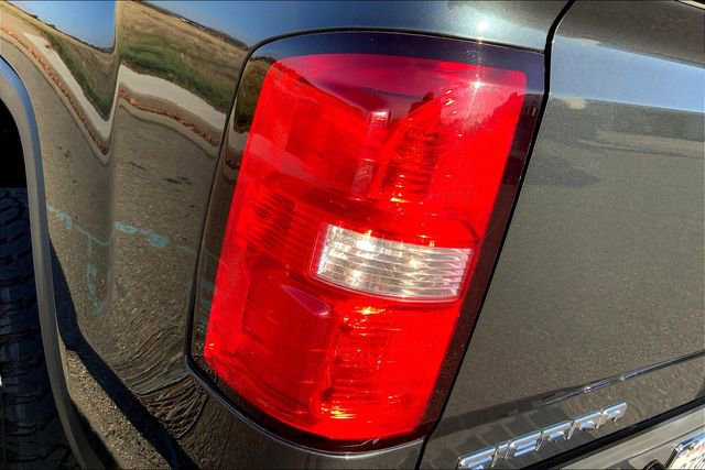 daa846a524654b37b73cdfcba7f5b127