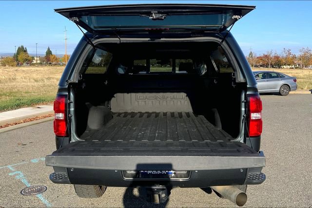 e9bcd7999bdb4e9b9a15b5920e08c7c5