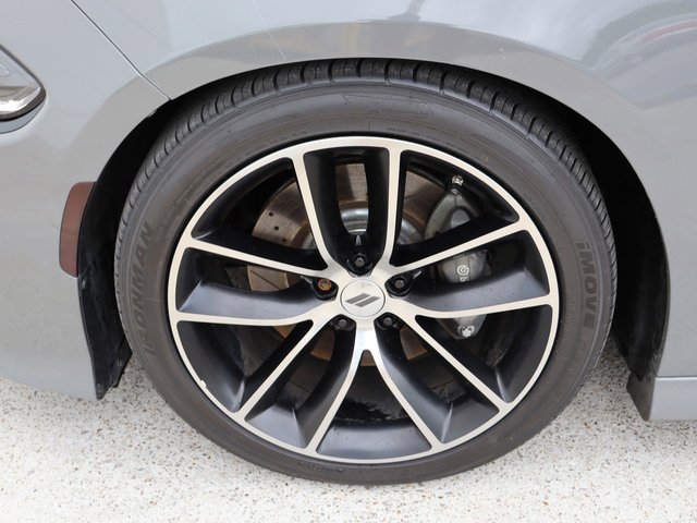 f571c016443840969c921aecc70ac195